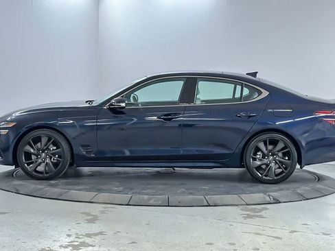 Used 2023 Genesis G70 2.0T w/ Sport Prestige Package RWD image 5