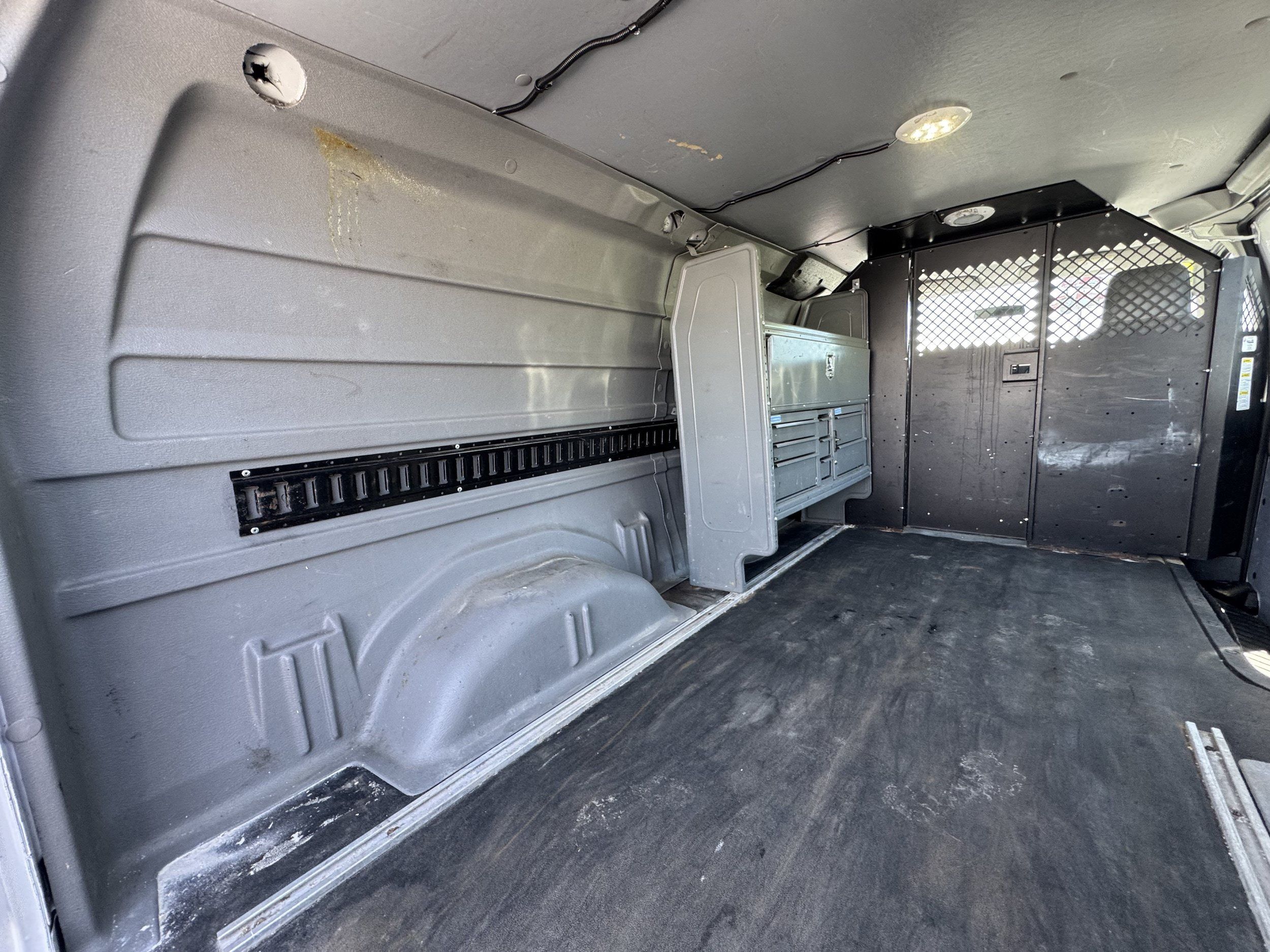 Used 2013 Ford E-350 and Econoline 350 Super Duty w/ PWR Group RWD image 13
