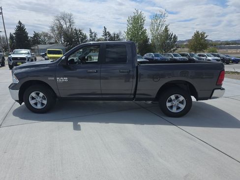 Used 2021 RAM 1500 Classic SLT w/ Trailer Tow Group AWD/4WD image 8
