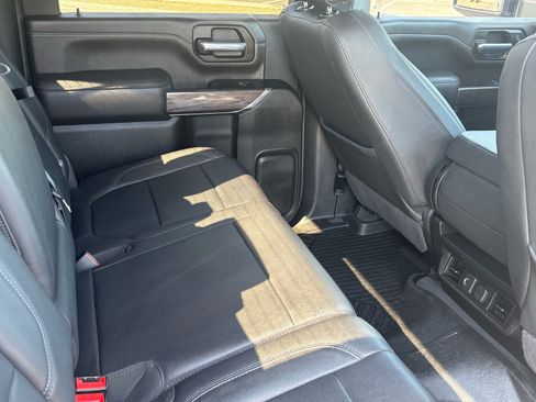 Used 2021 Chevrolet Silverado 2500 LTZ AWD/4WD image 25