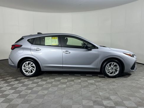 Used 2025 Subaru Impreza 2.0i AWD/4WD image 5