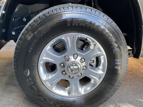 Used 2024 RAM 3500 Big Horn AWD/4WD image 13