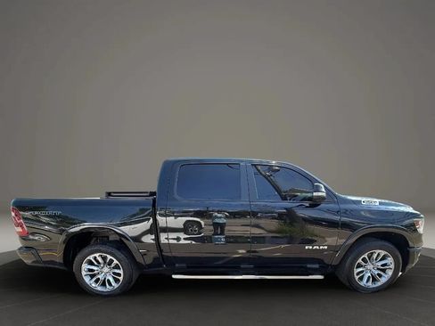 Used 2022 RAM 1500 Laramie w/ Sport Appearance Package AWD/4WD image 4