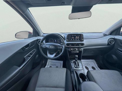 Used 2020 Hyundai Kona SE FWD image 18
