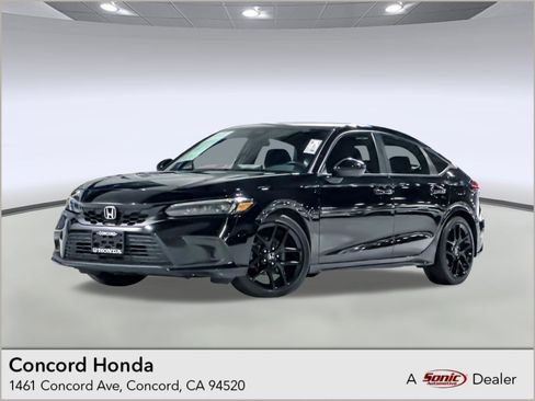 Used 2024 Honda Civic Sport image 1