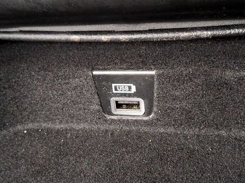 Used 2021 RAM 1500 Laramie AWD/4WD image 24