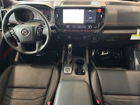 New 2026 Nissan Frontier PRO-4X w/ Pro Premium Package AWD/4WD image 18