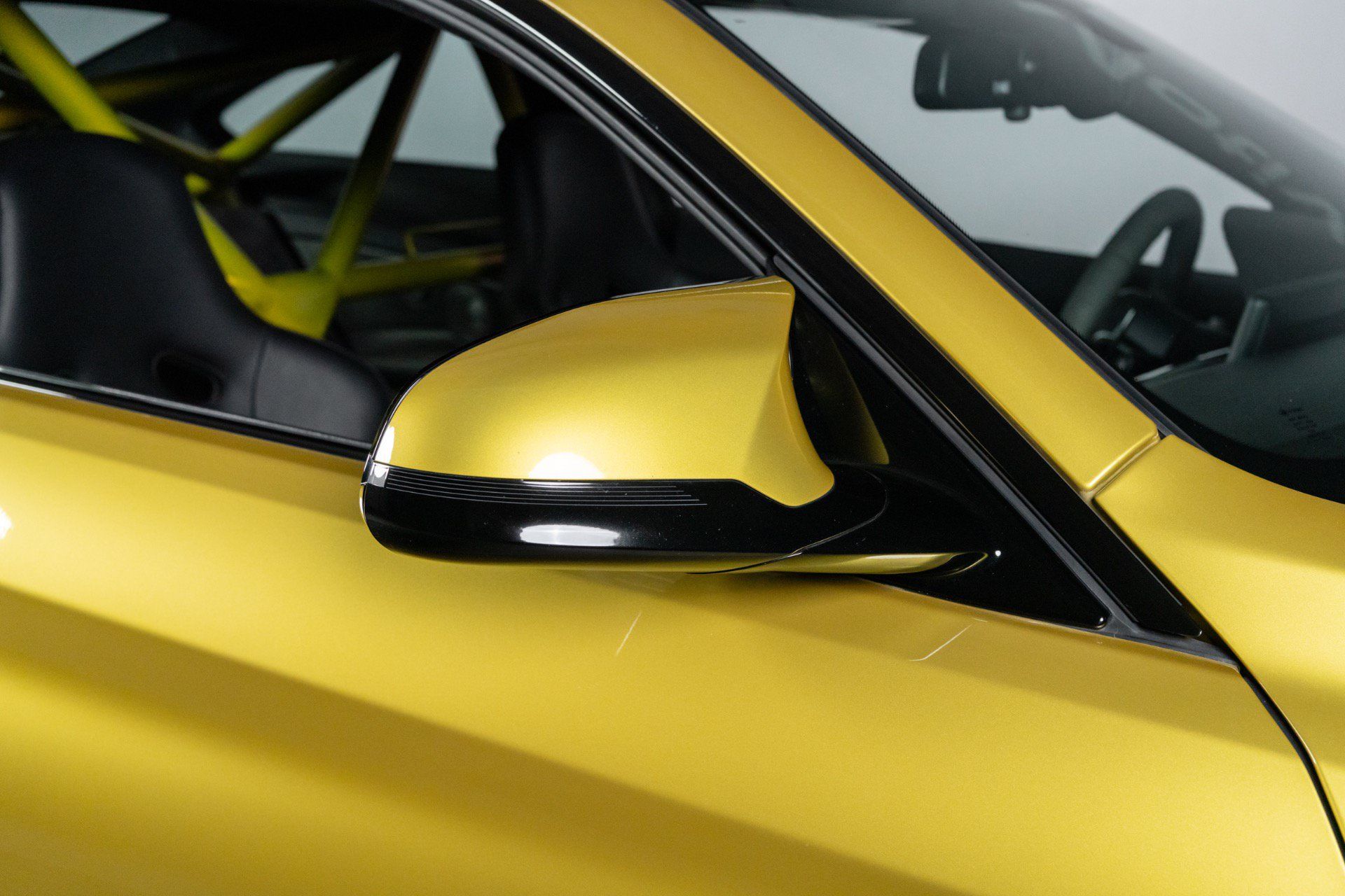 Used 2015 BMW M4 Coupe RWD image 32