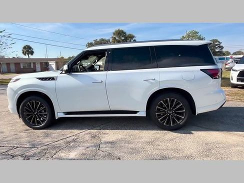 New 2026 INFINITI QX80 Autograph w/ Premium Cargo Package image 36