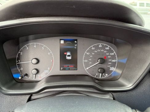 Used 2023 Toyota Corolla LE image 24