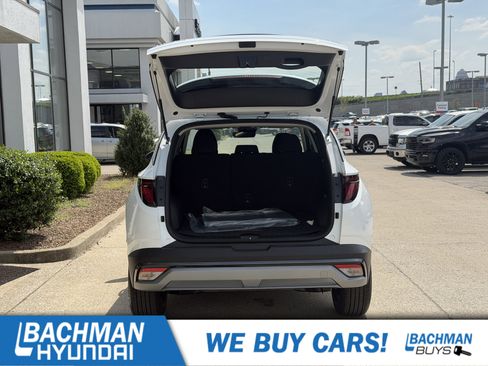 New 2026 Hyundai Tucson Blue SE AWD/4WD image 11