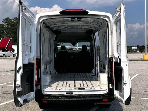 Used 2023 Ford Transit 250 Medium Roof AWD image 36
