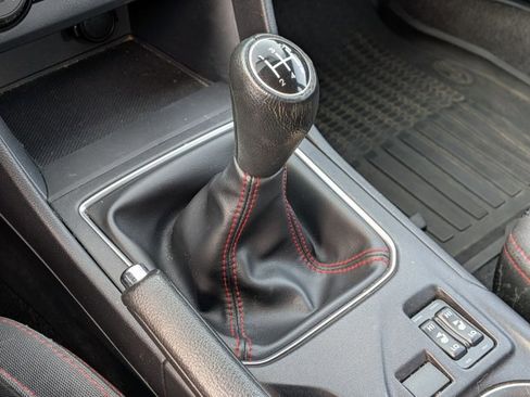 Used 2019 Subaru Impreza 2.0i Sport image 11