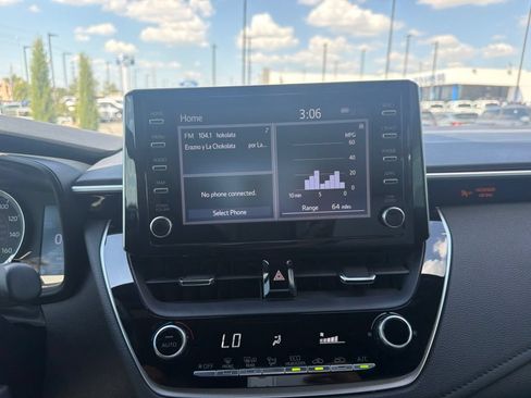 Used 2020 Toyota Corolla SE FWD image 17