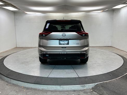 New 2026 Nissan Rogue Platinum w/ Platinum Premium Package image 4