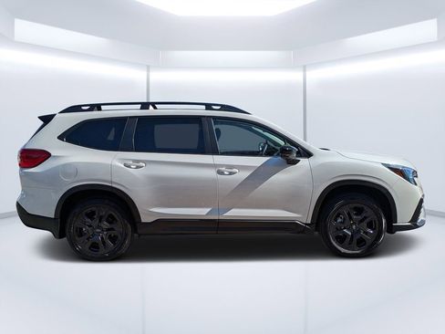New 2026 Subaru Ascent Bronze Edition image 3