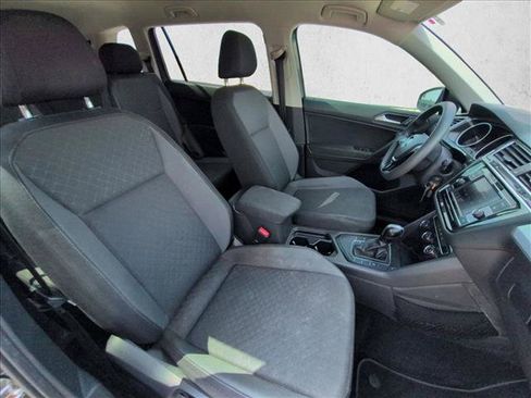 Used 2019 Volkswagen Tiguan S w/ Driver Assistance Package FWD image 18