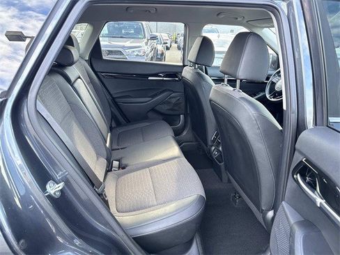 Used 2022 Kia Seltos S image 11