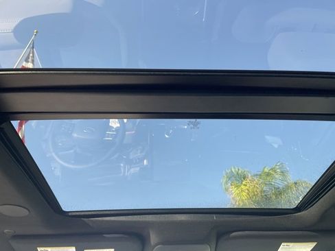 New 2025 Ford F150 Lightning Platinum image 24