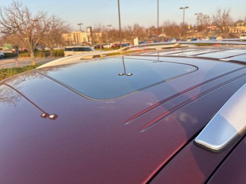 Used 2022 INFINITI QX80 Premium Select w/ All-Season Package image 2