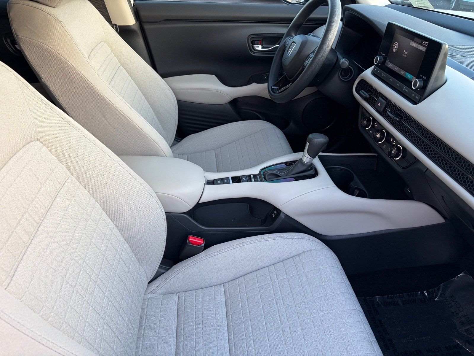 Used 2024 Honda HR-V LX image 11