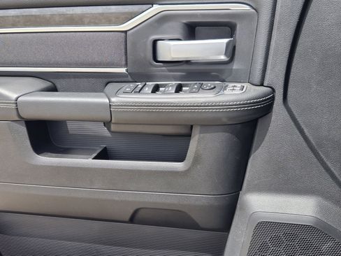 Used 2024 RAM 2500 Big Horn w/ Protection Group AWD/4WD image 31