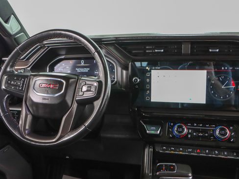 Used 2023 GMC Sierra 1500 AT4X image 18