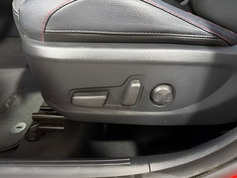 Used 2020 Kia Soul GT-Line Turbo FWD image 13
