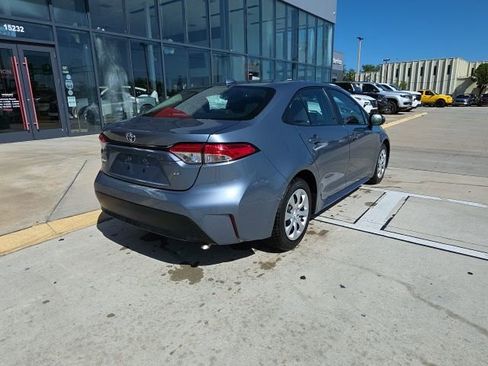 Used 2024 Toyota Corolla LE FWD image 4