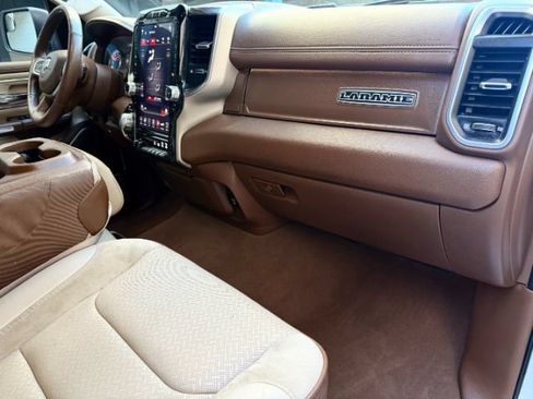 Used 2019 RAM 1500 Laramie AWD/4WD image 20