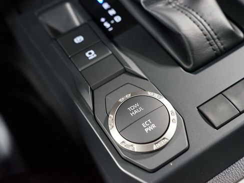 New 2025 Toyota Tacoma SR5 image 24