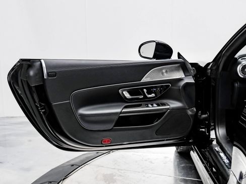 Used 2022 Mercedes-Benz SL 63 AMG 4MATIC image 85