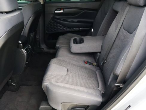 Used 2022 Hyundai Santa Fe SEL FWD image 19