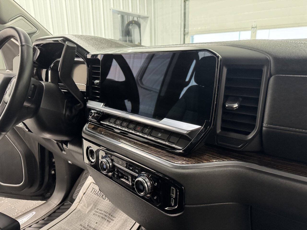 Used 2023 GMC Sierra 1500 Elevation AWD/4WD image 16