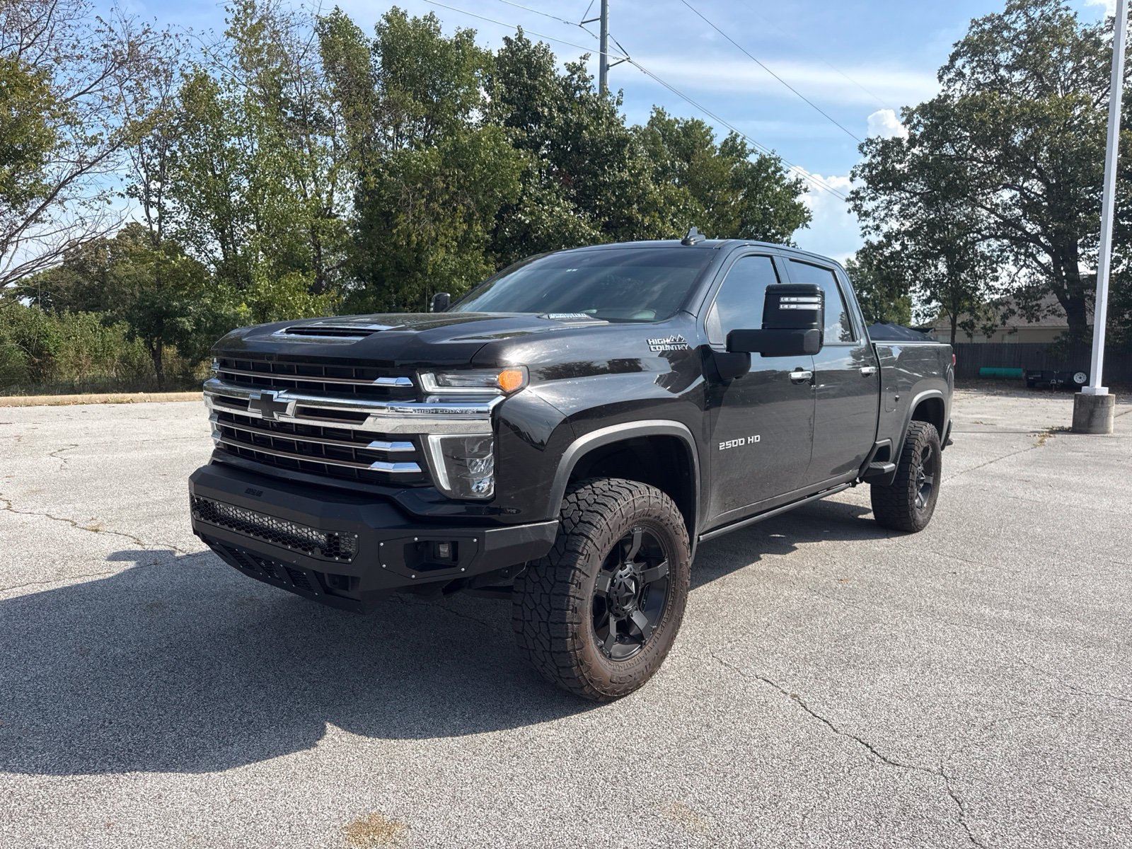 Used 2021 Chevrolet Silverado 2500 High Country w/ Technology Package AWD/4WD image 1