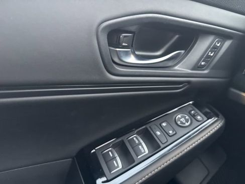 Used 2023 Honda Accord Touring image 14