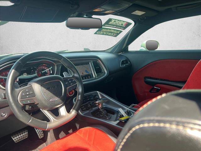 Used 2016 Dodge Challenger SRT Hellcat RWD image 18