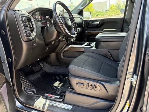 Used 2021 Chevrolet Silverado 1500 LT Trail Boss w/ Bed Protection Package AWD/4WD image 10
