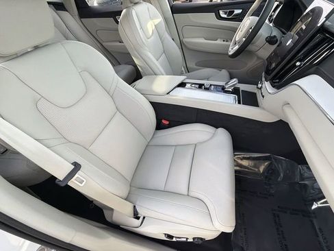 New 2026 Volvo XC60 T8 Ultra w/ Protection Package Premier AWD/4WD image 12