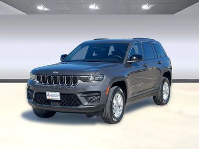 New 2026 Jeep Grand Cherokee Laredo