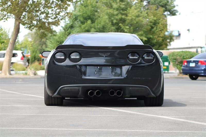 Used 2007 Chevrolet Corvette Coupe RWD image 7