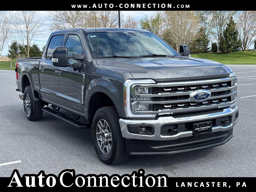 Used 2025 Ford F350 Lariat w/ Camper Package AWD/4WD image 1
