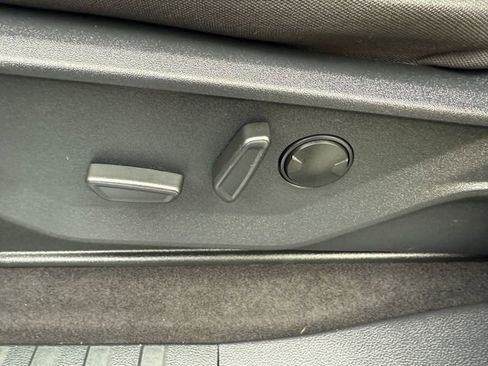 Used 2023 Ford F150 XLT w/ Equipment Group 302A High image 22