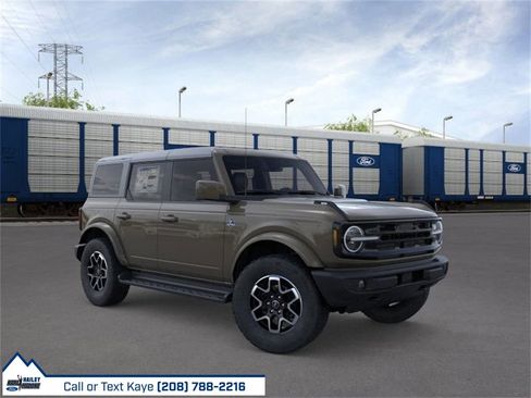 New 2025 Ford Bronco Outer Banks image 7