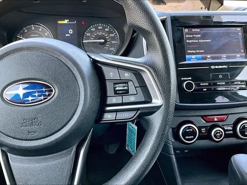 Used 2023 Subaru Crosstrek 2.0i AWD/4WD image 12
