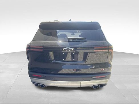 Used 2024 Chevrolet Traverse Z71 AWD/4WD image 10