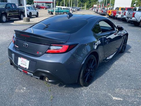 Used 2022 Toyota GR86 Premium w/ ALL Weather Mat Package (TMS) RWD image 12