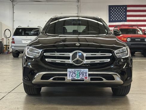 Used 2021 Mercedes-Benz GLC 300 4MATIC image 7