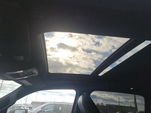 Used 2023 RAM 1500 Limited image 19