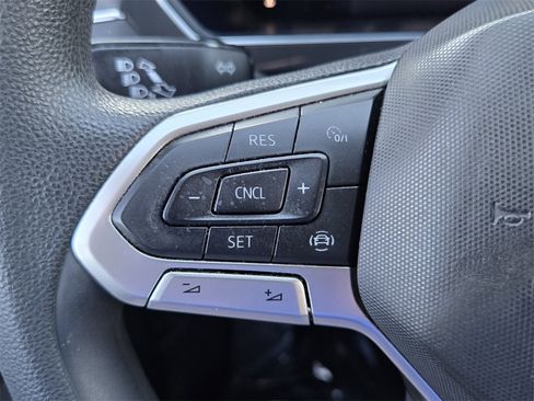 Certified 2022 Volkswagen Tiguan S image 27